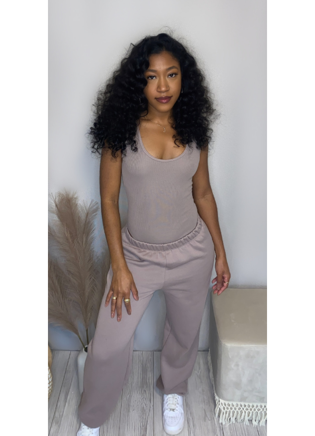 Mocha leisure set