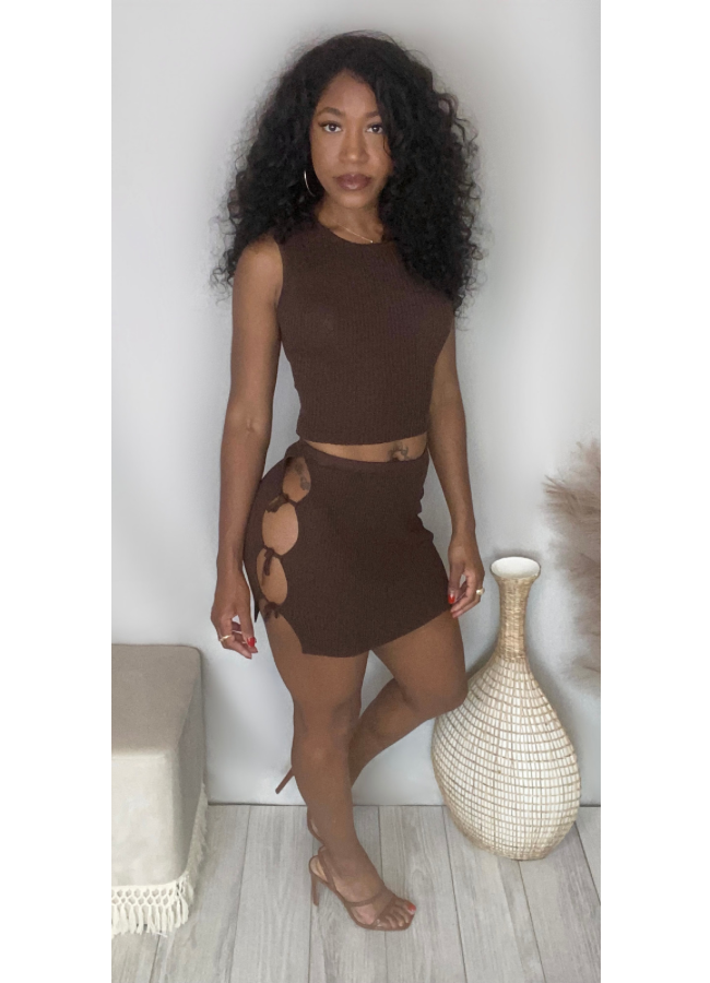 Espresso knit ribbed skirt set